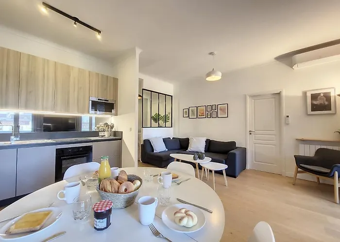 Nestor&jeeves - Madagascar - 3 Chambres, Centre-ville